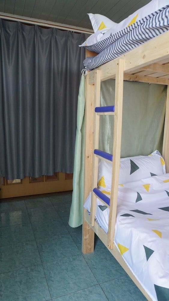 undefined Shanghai Mofang Style Girls' Hostel 7