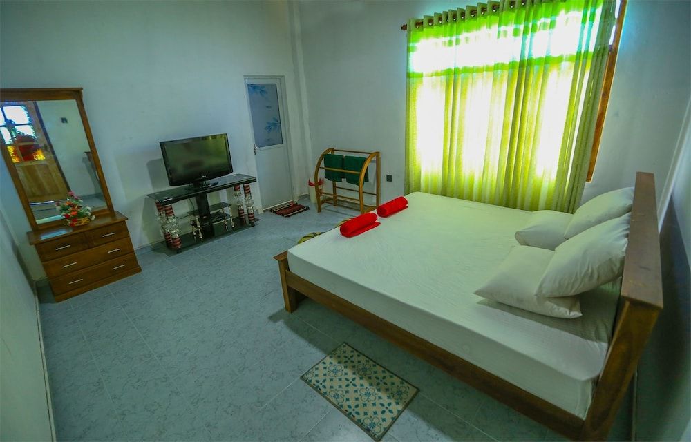 undefined Vibusha Homestay Kandy 5