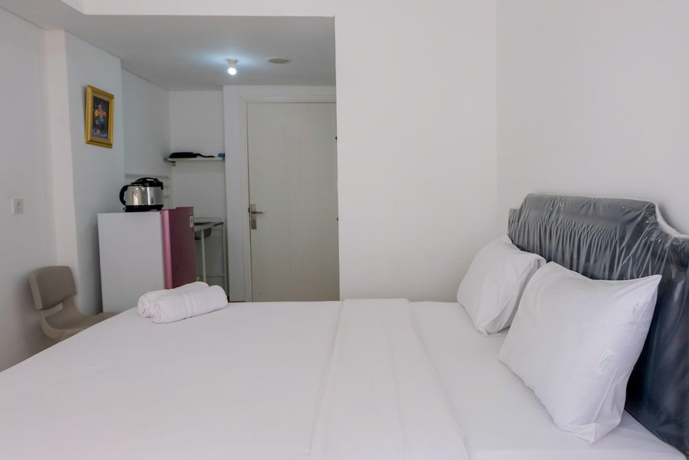 undefined Comfortable and Fully Furnished Studio at Poris 88 Apartment