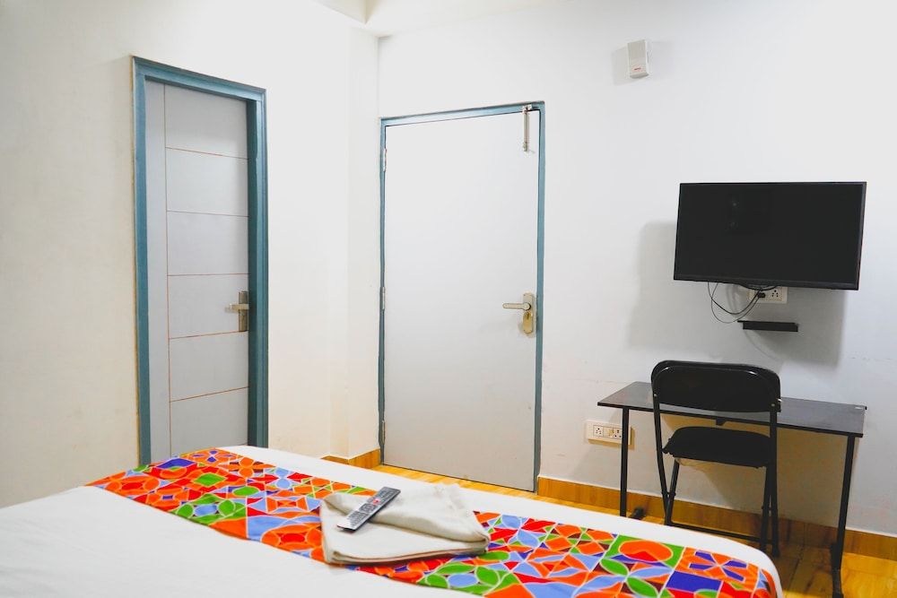 La Sky Deluxe Room 6