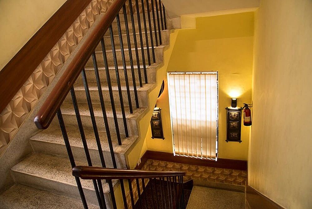 undefined Goroomgo Royal Inn Tallygunge Kolkata 10