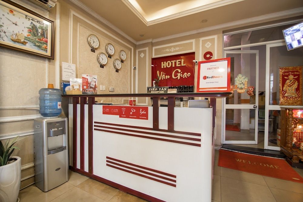 undefined RedDoorz @ Nguyen Kiem Street