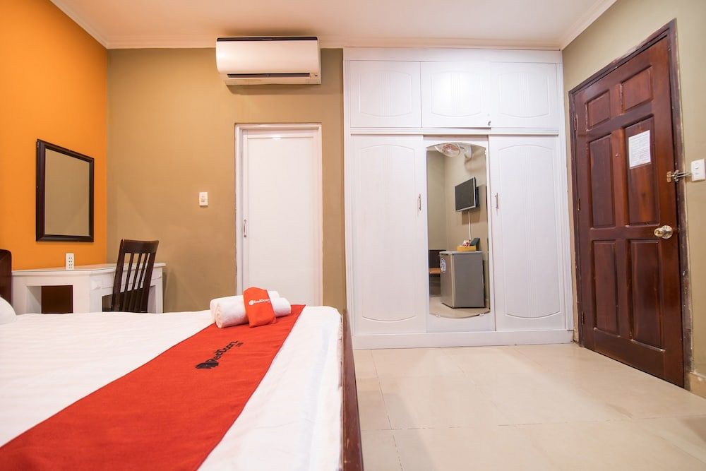 undefined RedDoorz @ Nguyen Kiem Street 5