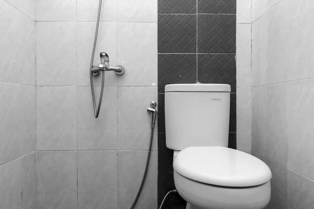 RedDoorz @ Jagakarsa 2 Double Room 10