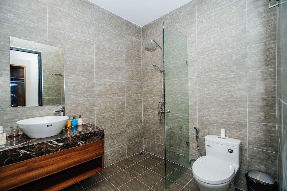 Lip Lip Villa Deluxe Double Room, Pool View 5