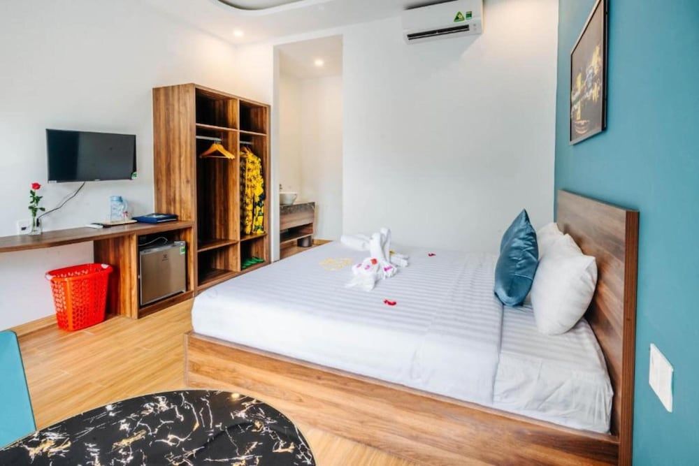 Lip Lip Villa Deluxe Double Room