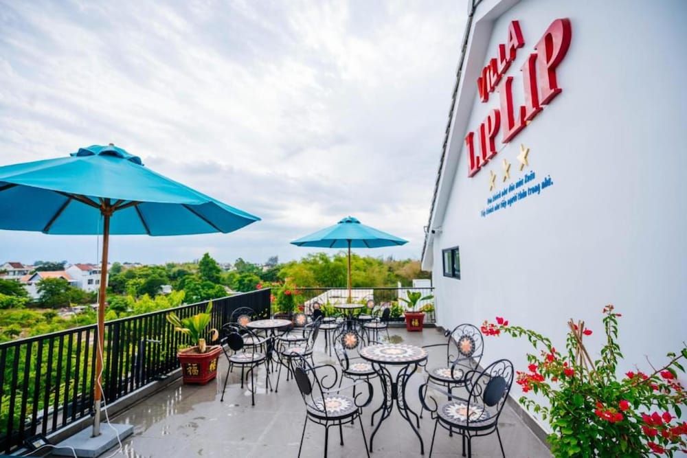 undefined Lip Lip Villa 8