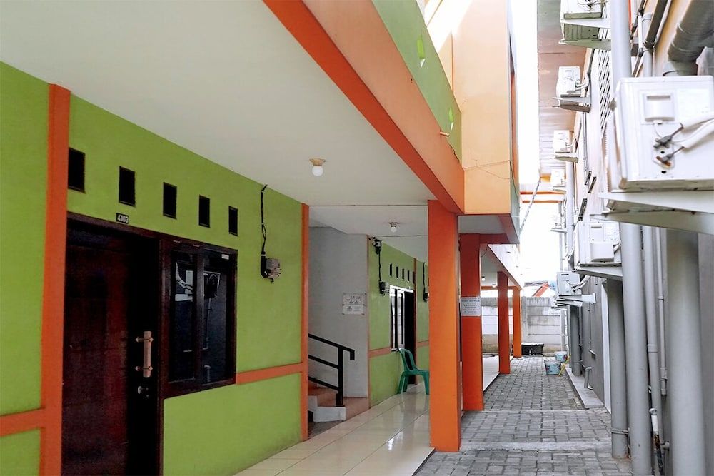 Amira Residence