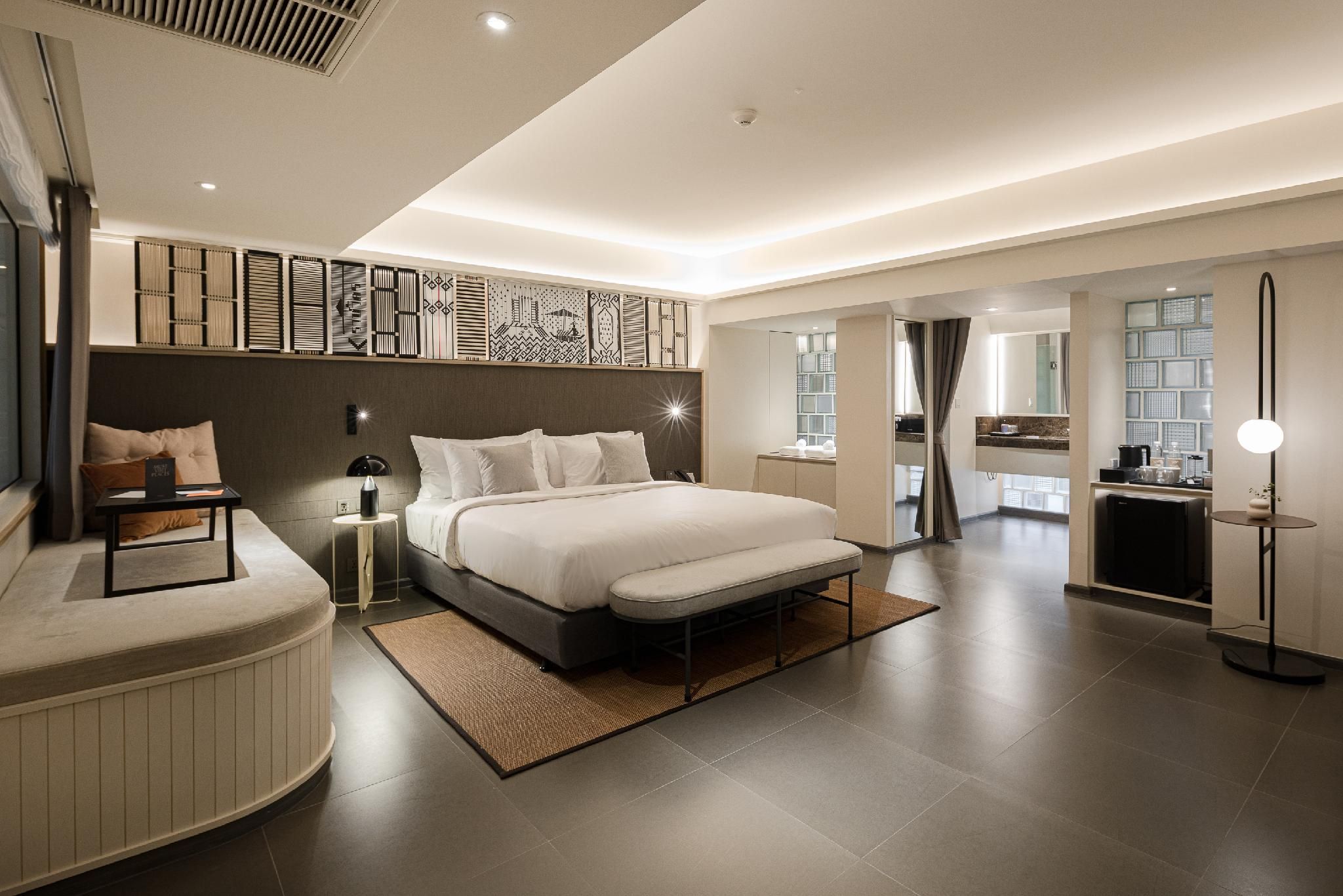 Grand Deluxe Double Room