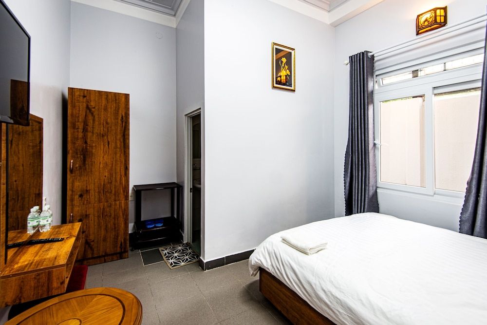 undefined Son Hung Hotel 5