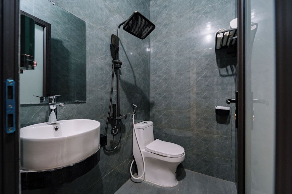 HG Hostel and Motobikes Standard Double Room 5