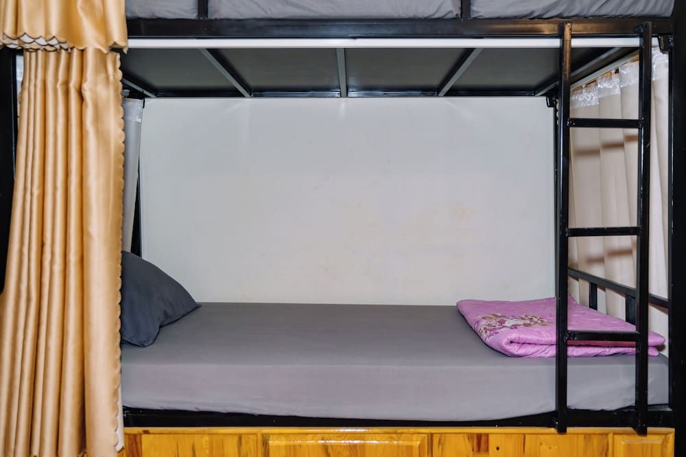 HG Hostel and Motobikes Shared Dormitory 6