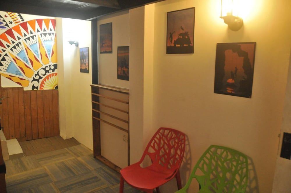 undefined The MIDTOWN Hostel 9