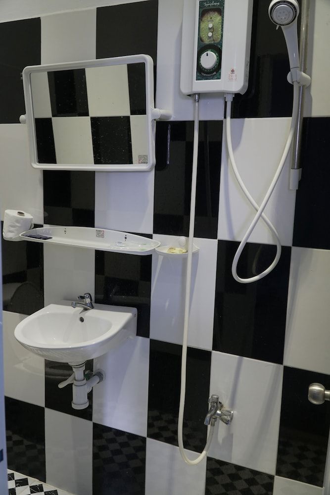 undefined Sunny Hostel 9