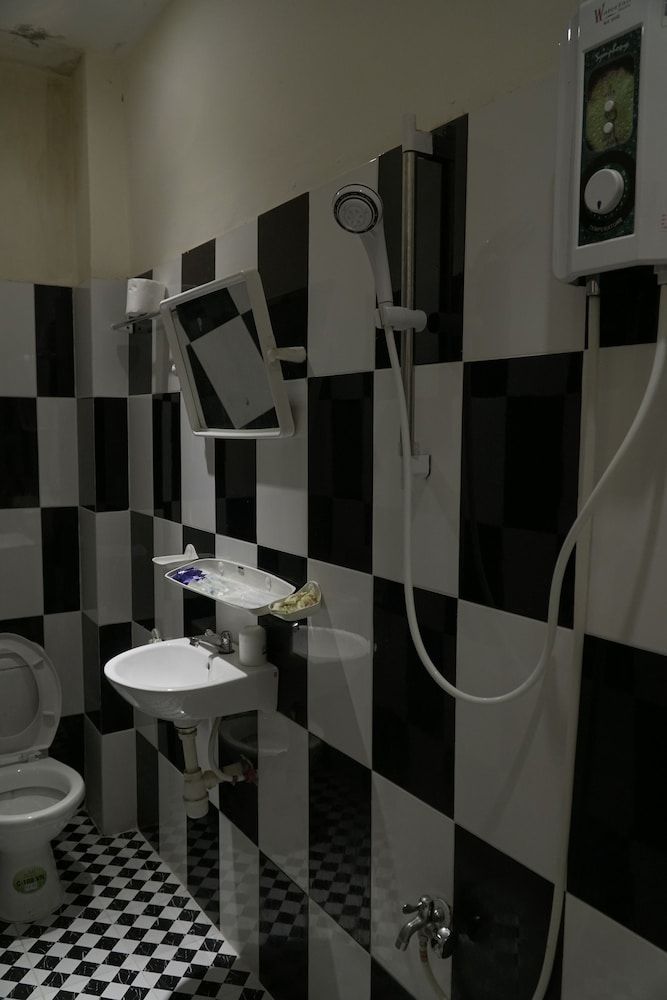 undefined Sunny Hostel 7
