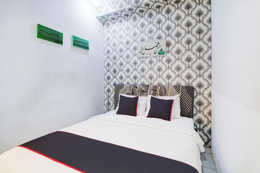 Hotel O Jalan Jenderal Sudirman Near Imam Bonjol Square Formerly Nelvi Guest House Deluxe Suite, 1 Double Bed, Non Smoking 5