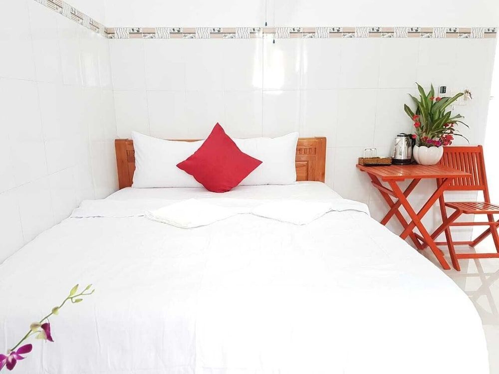 undefined Song Ngoc 7