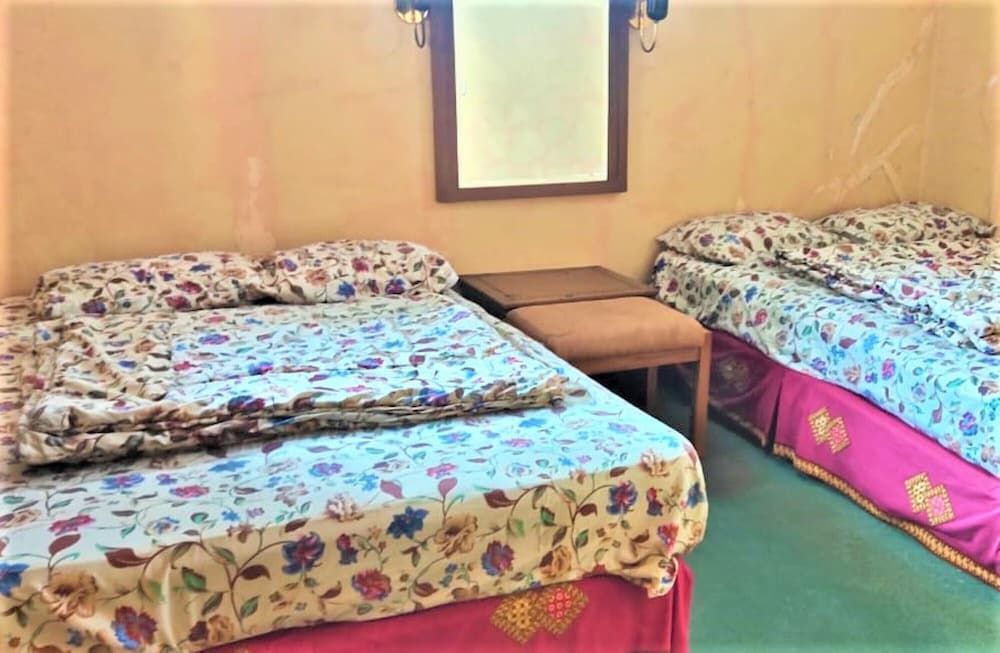 Villa Lembang Bunda Deluxe Room 2