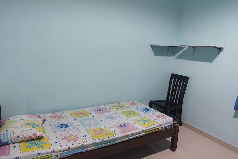 undefined Kabin Kapsul Kayu Jati V Jakarta - Male Only - Hostel