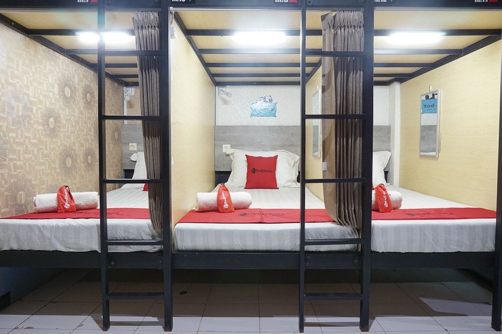 Shared Dormitory, Mixed Dorm (RedDoorz)