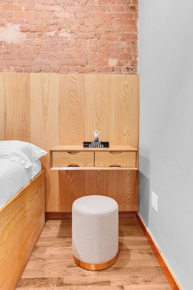 Morris Guest House Exclusive Double Room, 1 Queen Bed, Shared Bathroom 16