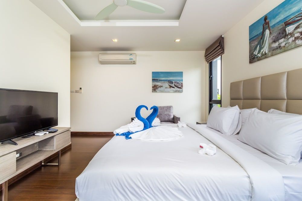 Laguna Park Villas Design Villa, Private Pool, Garden View 3