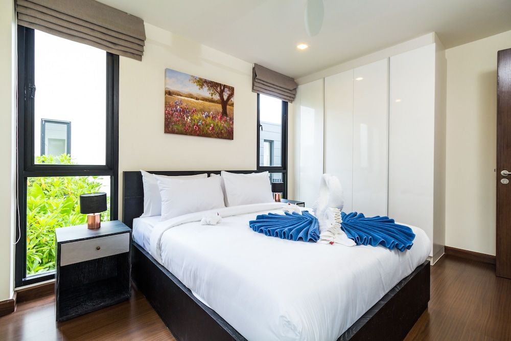 Laguna Park Villas Design Villa, Private Pool, Garden View 4