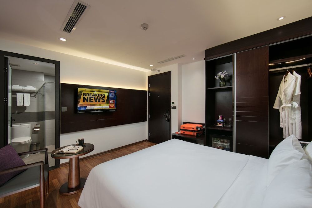 Hanoi Fiesta Hotel & Spa Deluxe Double Room, Courtyard View 2