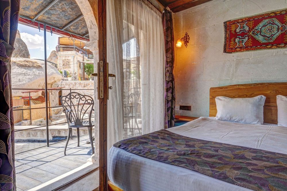 undefined Avilla Cave Hotel 9