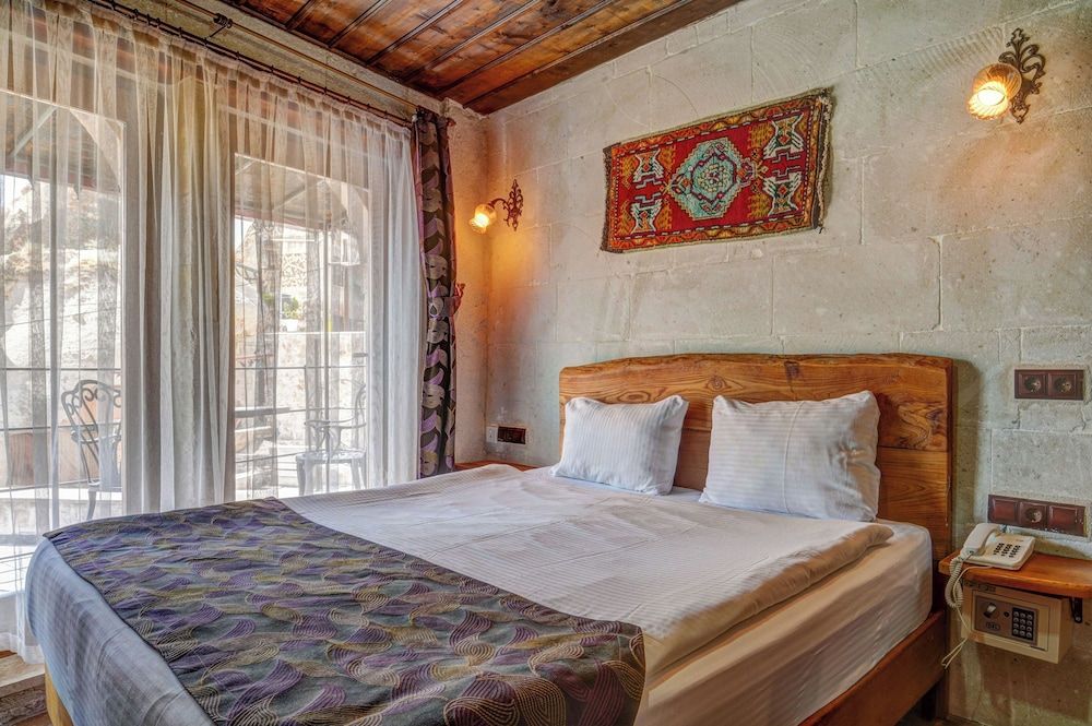 undefined Avilla Cave Hotel 2