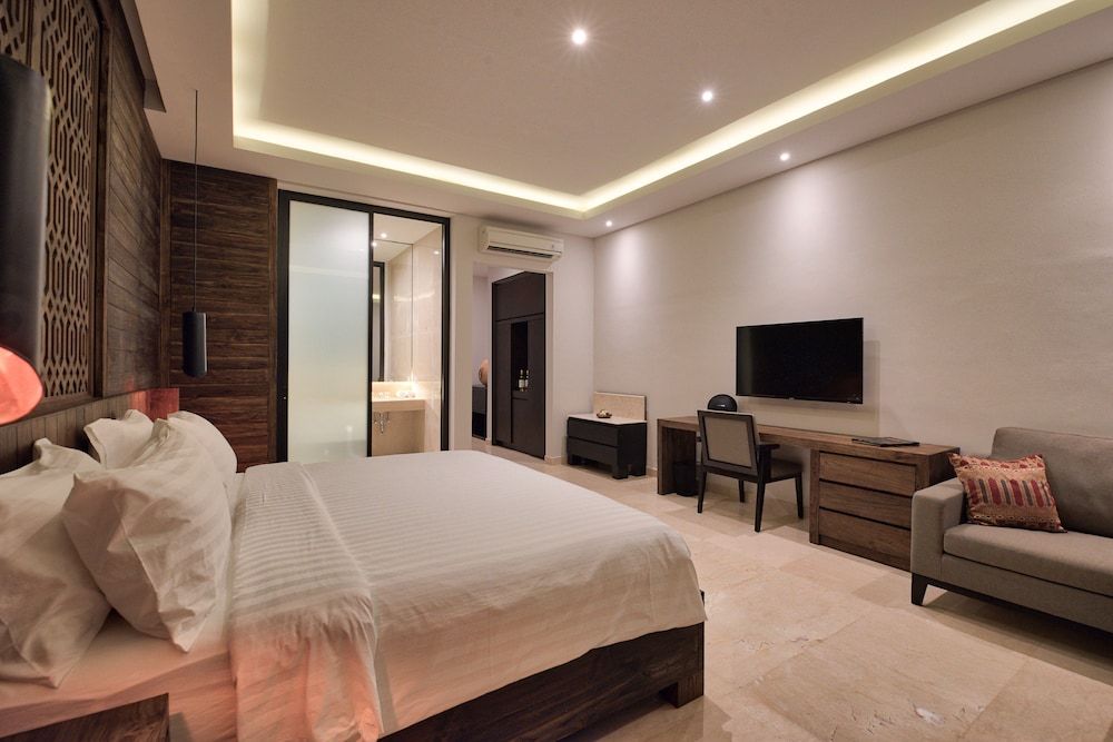 Kemangi Bed & Breakfast Deluxe Double Room, Non Smoking, Hill View 5