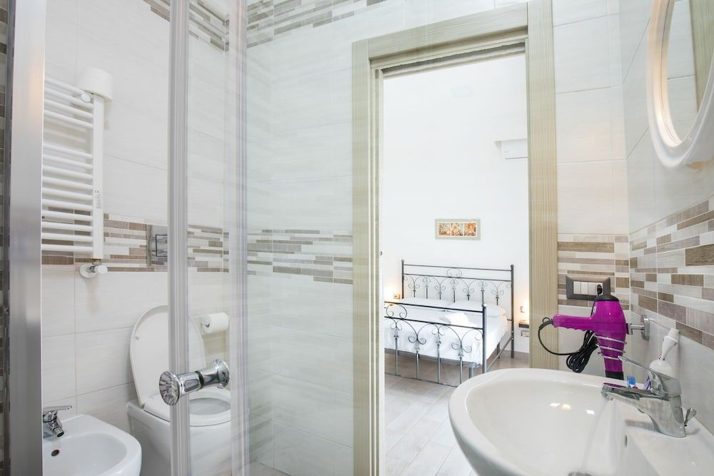 Opera Home Principe Umberto Superior Triple Room 11