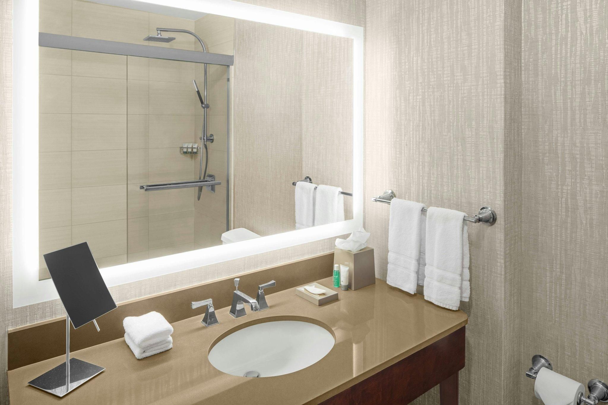 undefined The Westin New York Grand Central 9