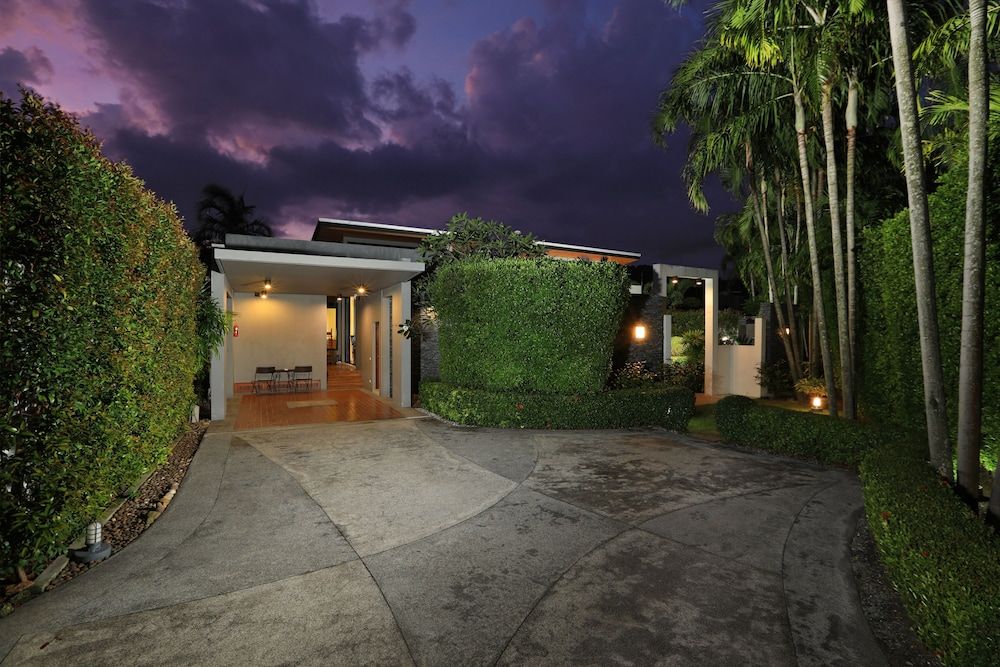 undefined Villa Nias 3