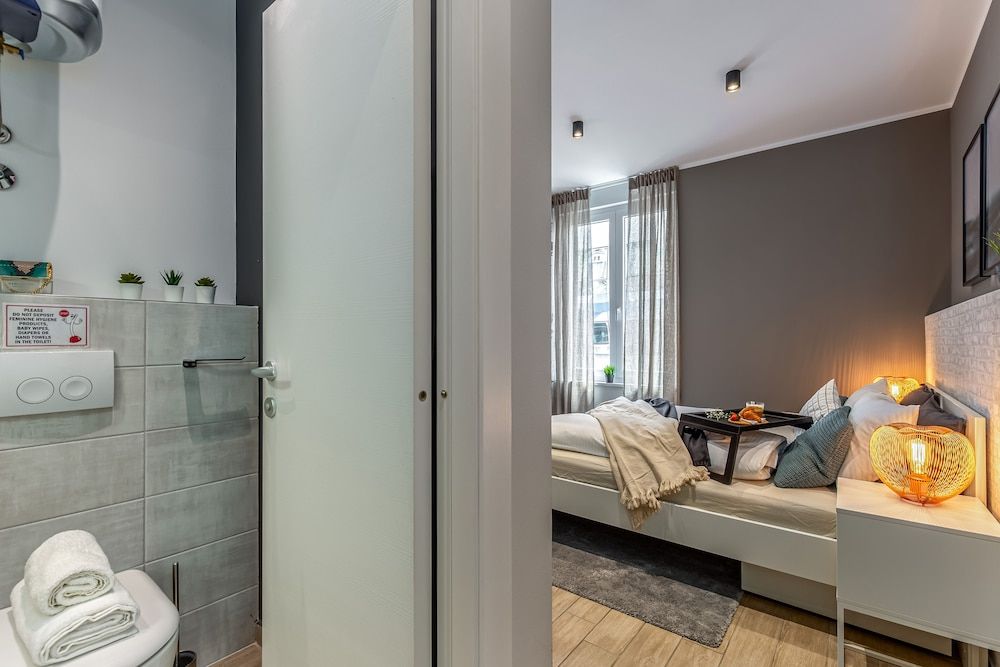 Number 1 Apartments Rijeka Studio (2) 12