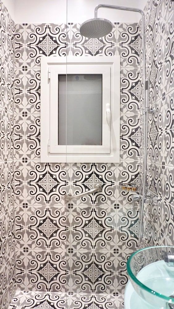 Industrial Style Studio in Athens Apartment 25