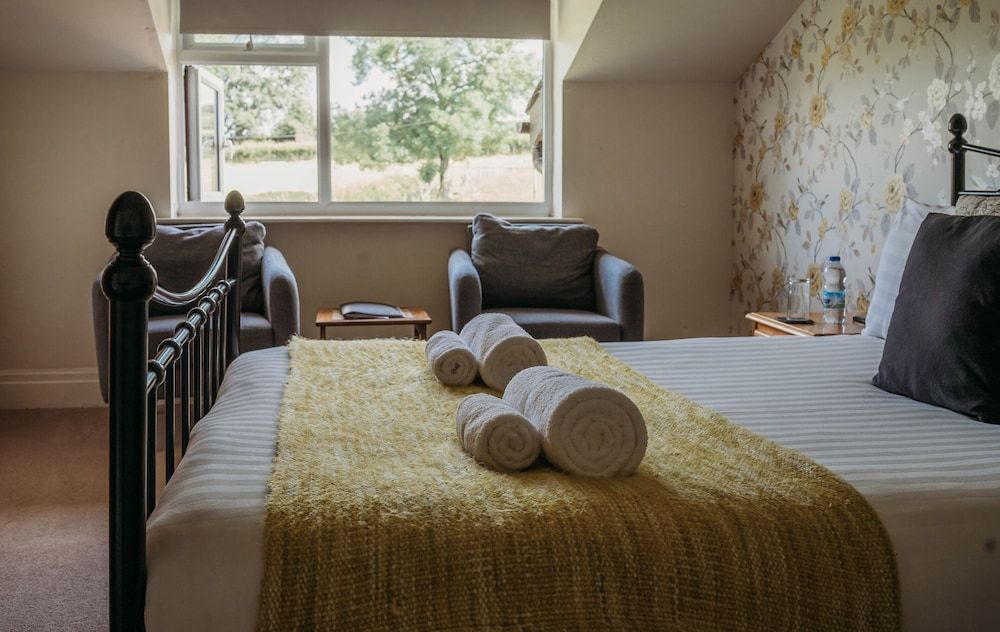 Three Wells Family Room 4