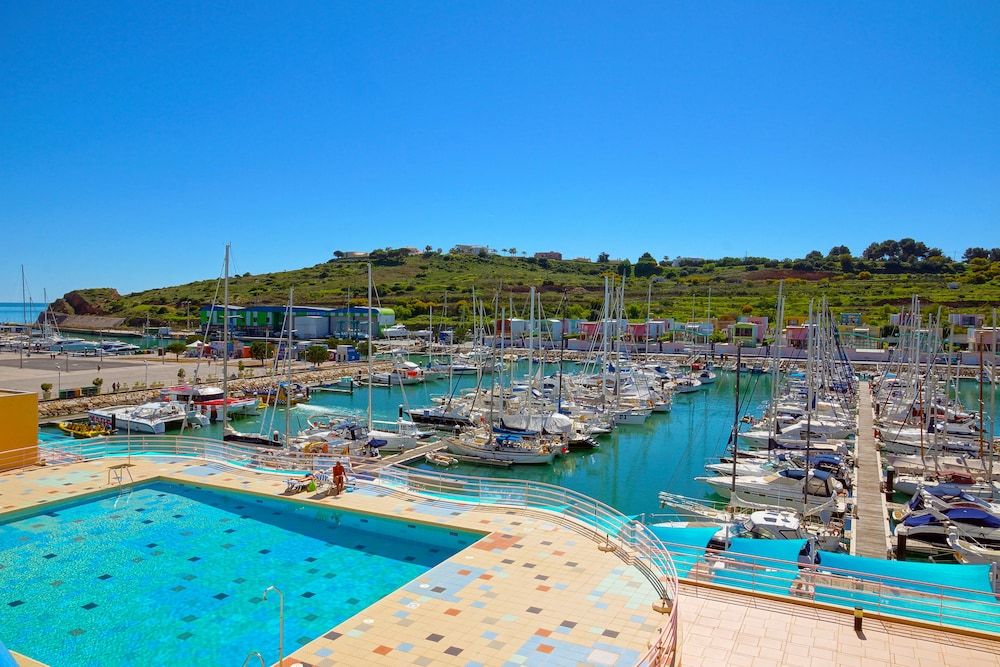 undefined Marina Coast Residence Apartment 3