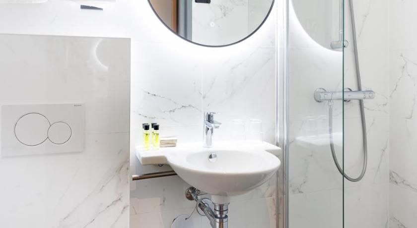 undefined Ciao Papa Hotel Amsterdam Central Station 10