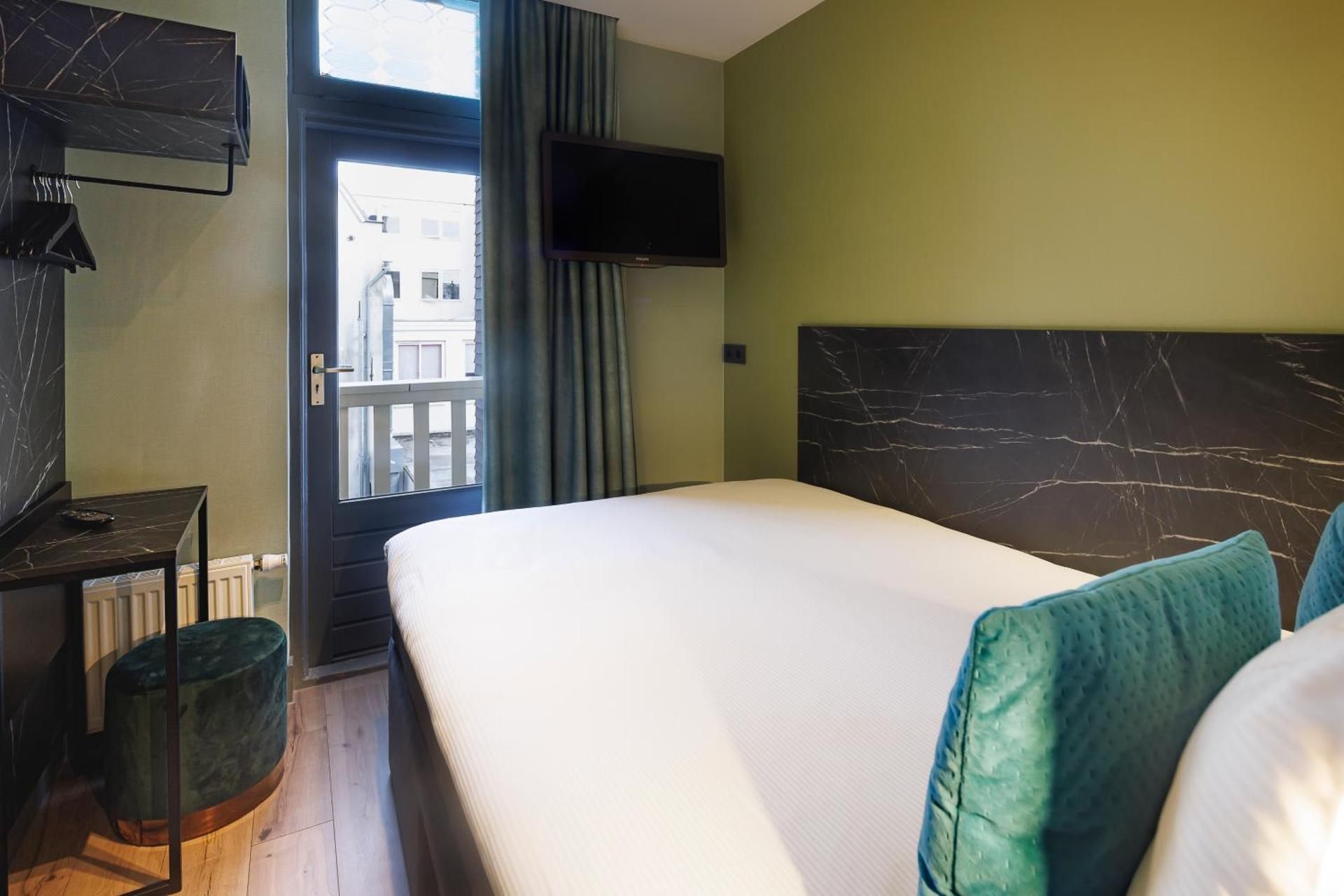 undefined Ciao Papa Hotel Amsterdam Central Station 8