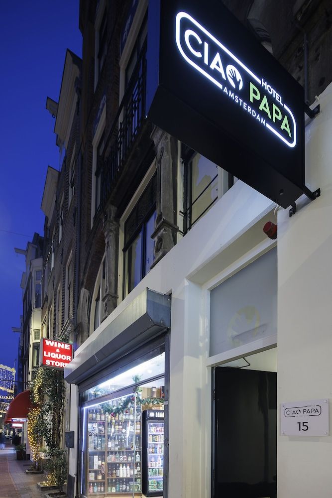 undefined Ciao Papa Hotel Amsterdam Central Station 6