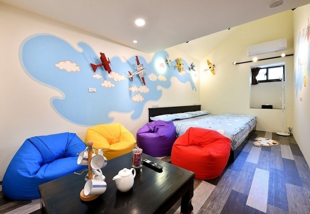 undefined Windsor's Vanilla Garden B&B 6