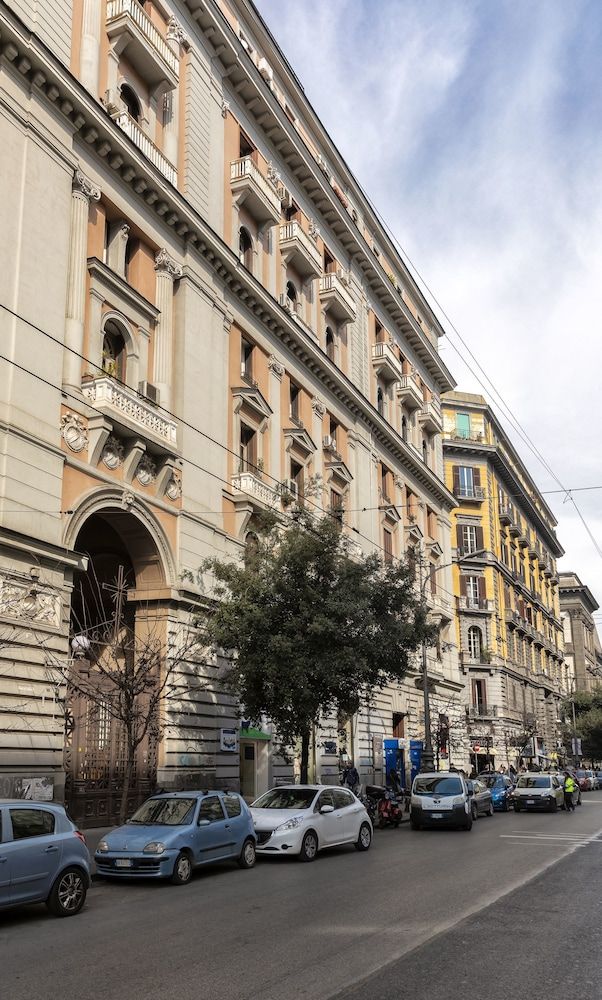 undefined B&B Neapolitan Breakfast 6