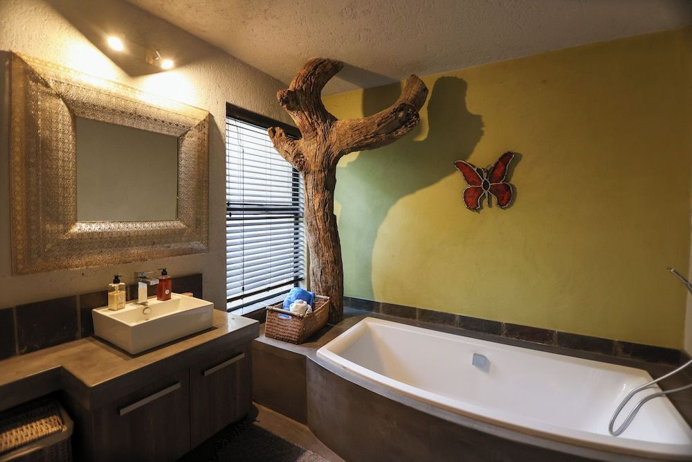 Call of the Wild Lodge Family Double Room, 2 Bedrooms 10