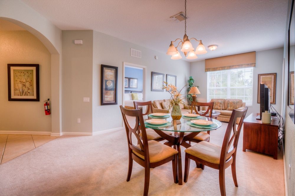 undefined Aqua Kiss 4