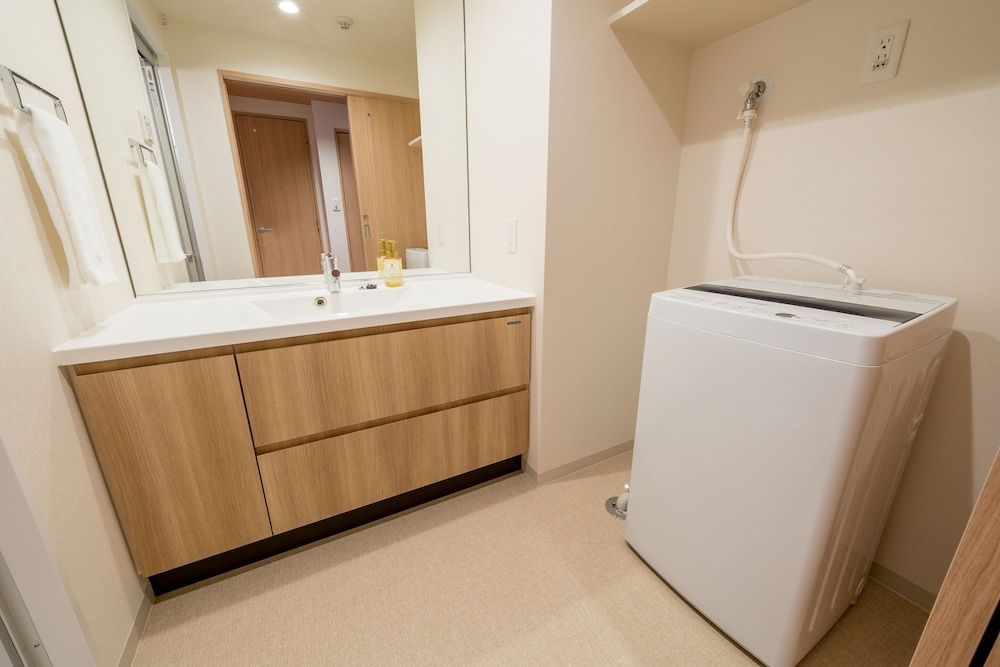 Resi Stay Nishijin Mari Room - 2 Semi-double with bunk & sofa bed (Please see all policies and info before you book) 15