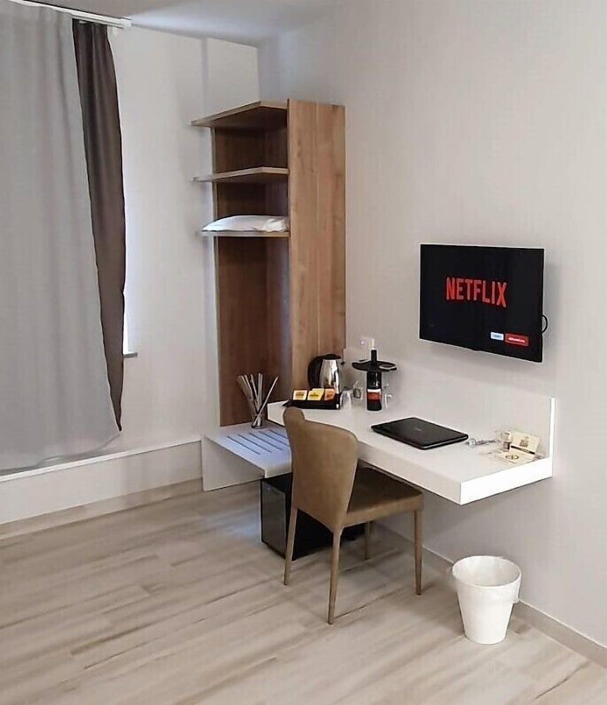 Le Suite Bed & Breakfast - Holiday Home Luxury Suite 7