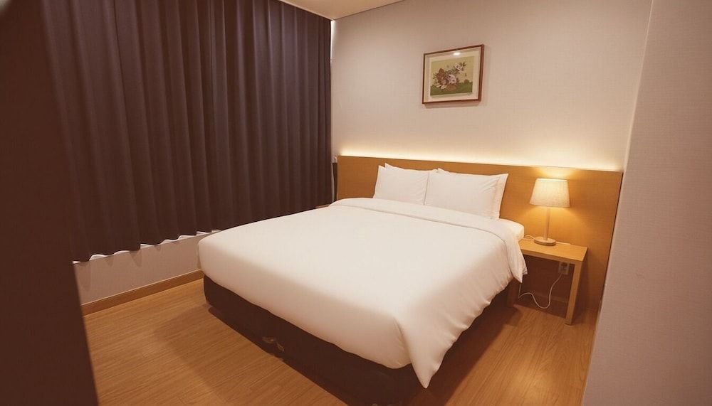 undefined Kwangsu Hotel 8