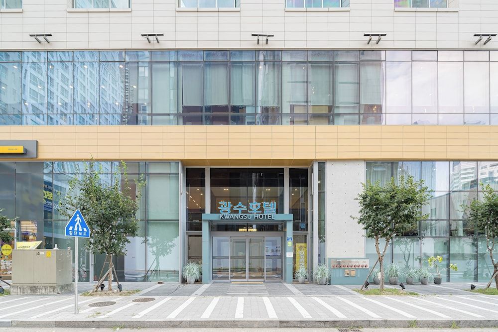 undefined Kwangsu Hotel 5