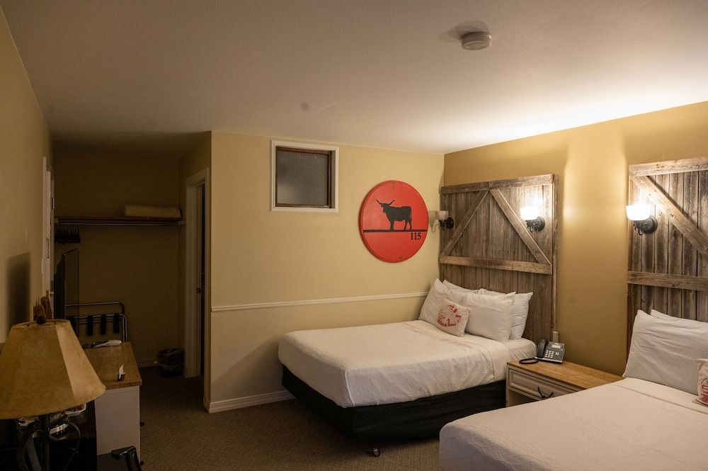Lone Star Lodge and Marina Room, 2 Double Beds, Accessible, Non Smoking
